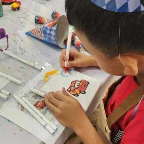 artz-club-malaysia-creative-workshop-e1731645091301-600x800