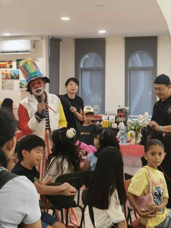 Birthday Party ArtZ Club