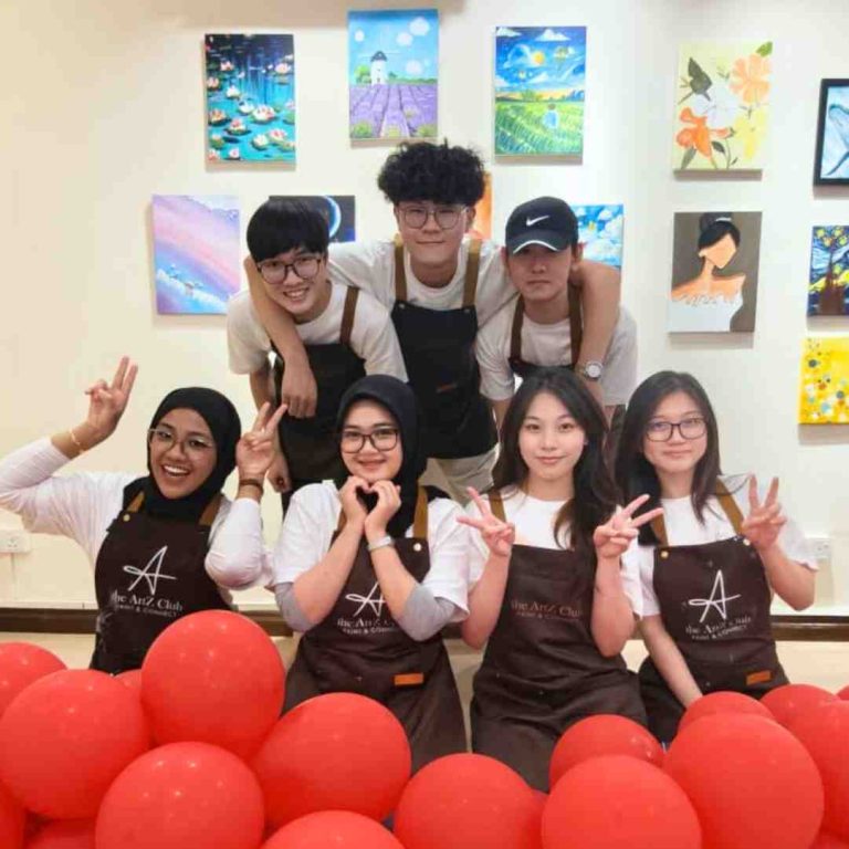 ArtZ Club Party Team