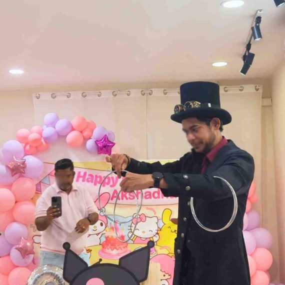 Magician Birthday Party ArtZ Club